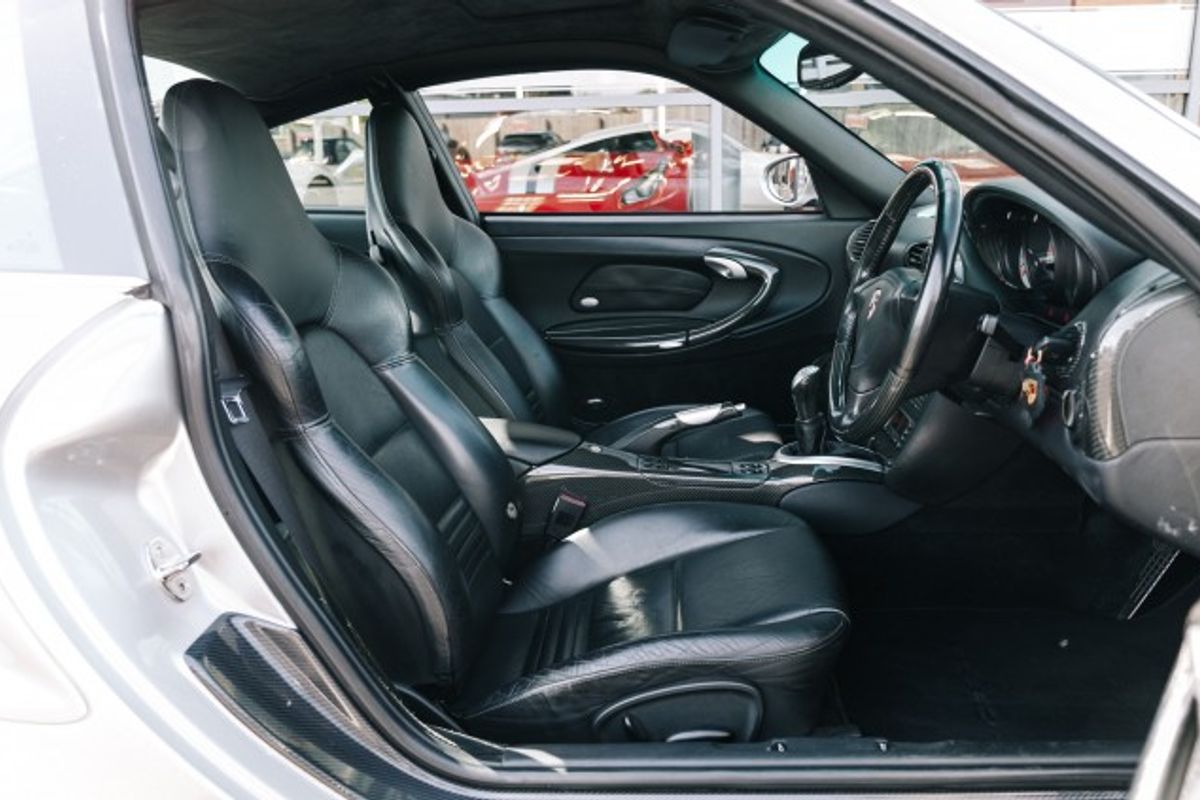 PORSCHE 911 COUPE 3.6 TURBO 2DR