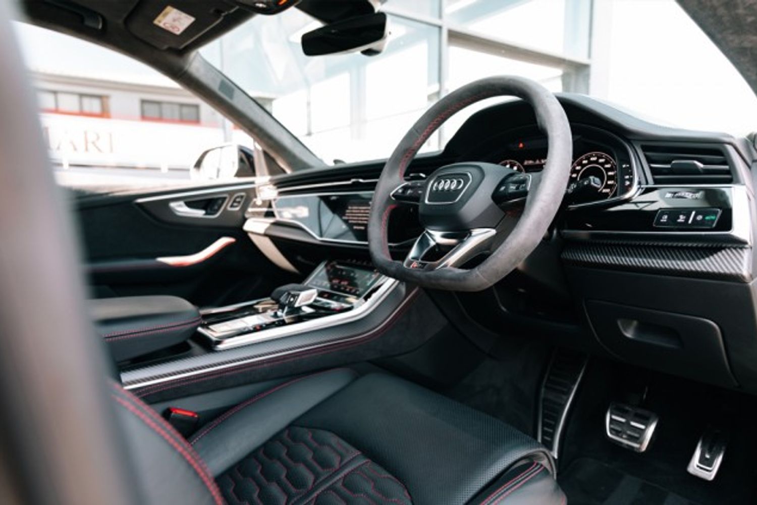 AUDI RS Q8 ESTATE 4.0 RS VORSPRUNG TFSI QUATTRO 5DR AUTOMATIC