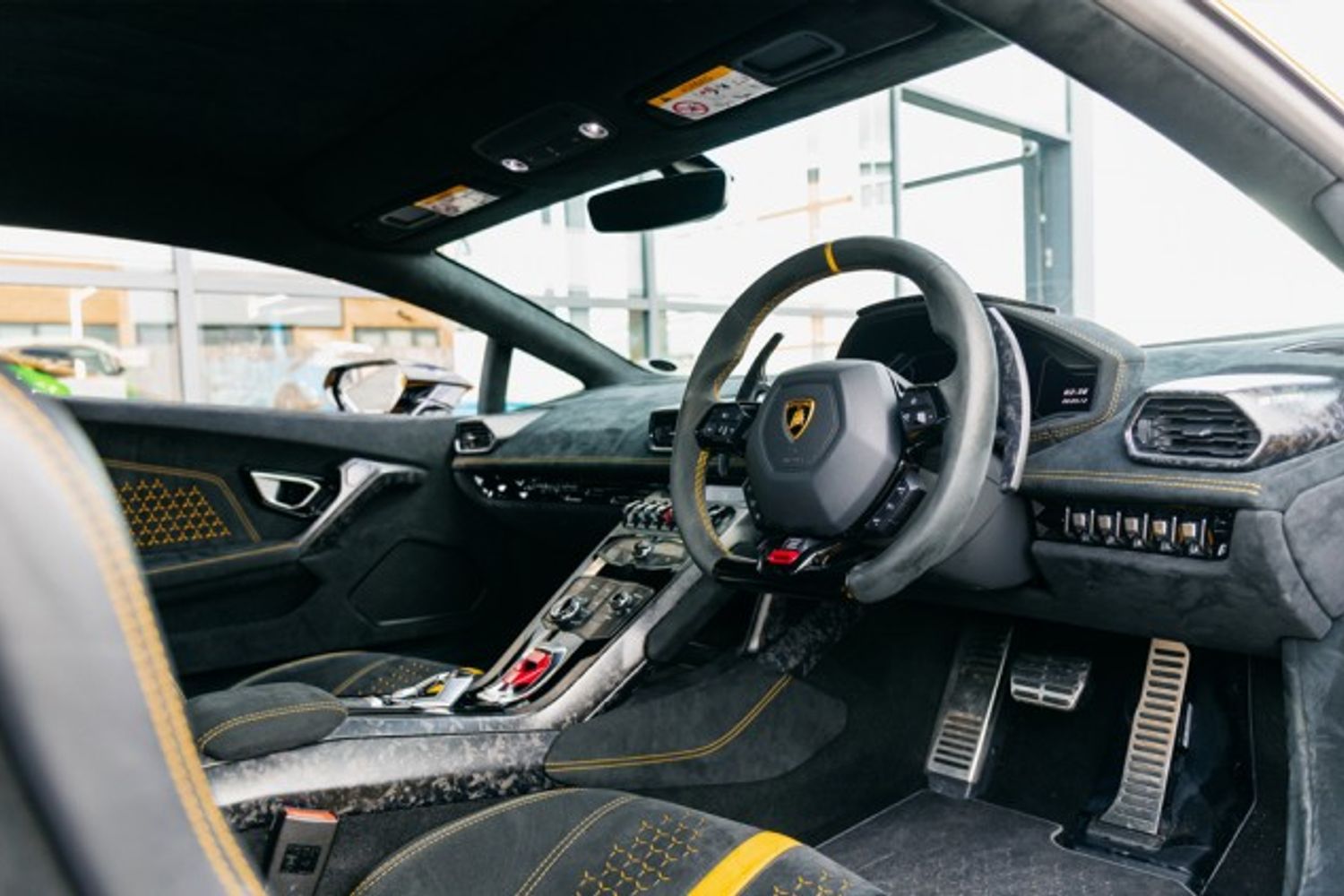 LAMBORGHINI HURACAN LP 640-4 PERFORMANTE COUPE 5.2 LP 640-4 PERFORMANTE 2DR SEMI AUTOMATIC