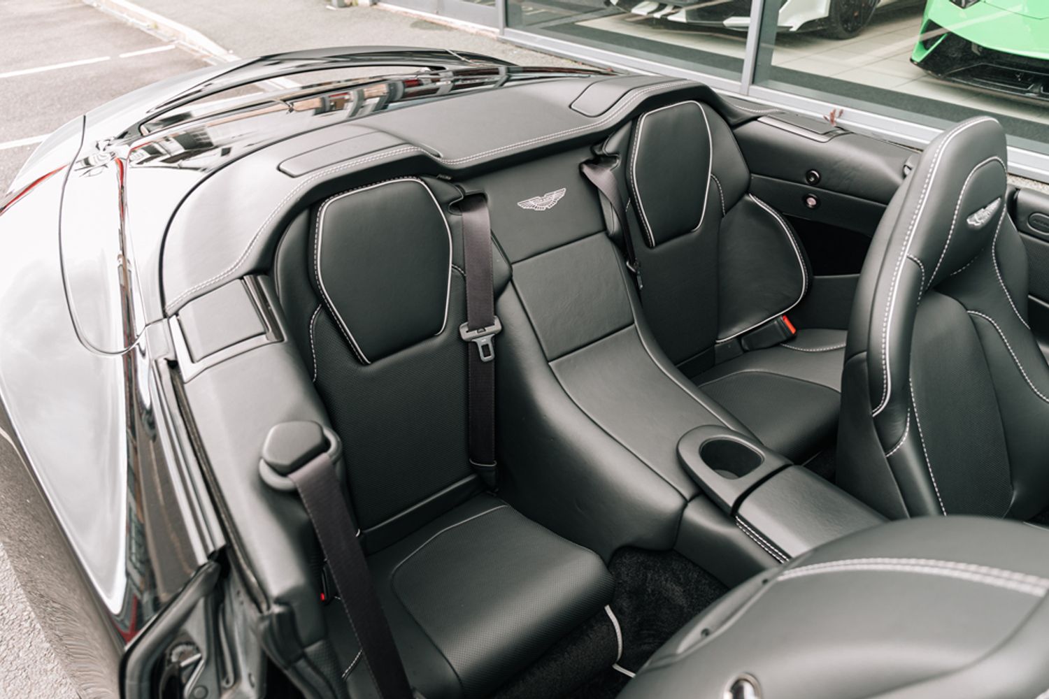 ASTON MARTIN VANQUISH CONVERTIBLE Carbon Black 5.9 V12 2DR AUTOMATIC
