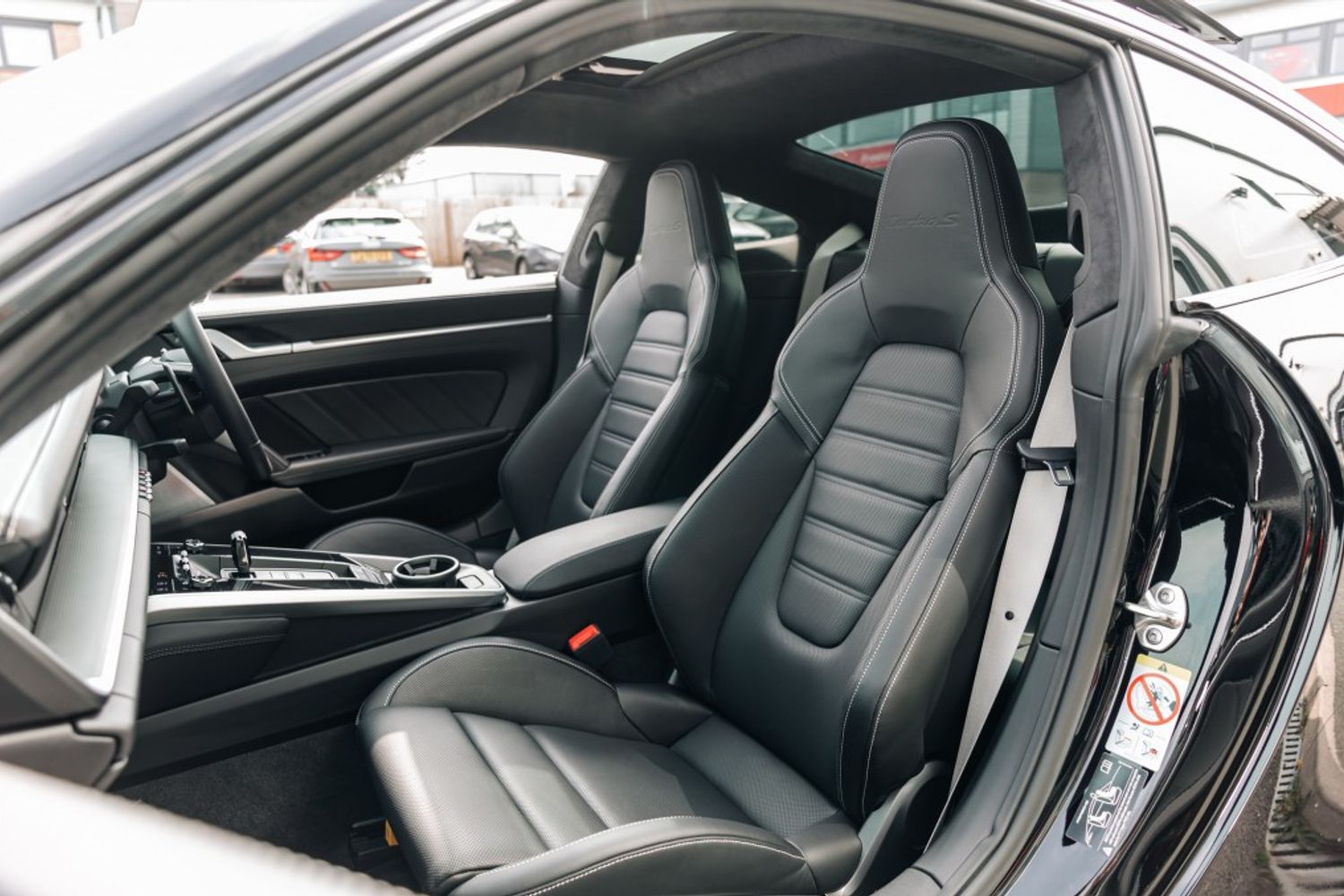 PORSCHE 911 COUPE 3.7 TURBO S PDK 2DR SEMI AUTOMATIC