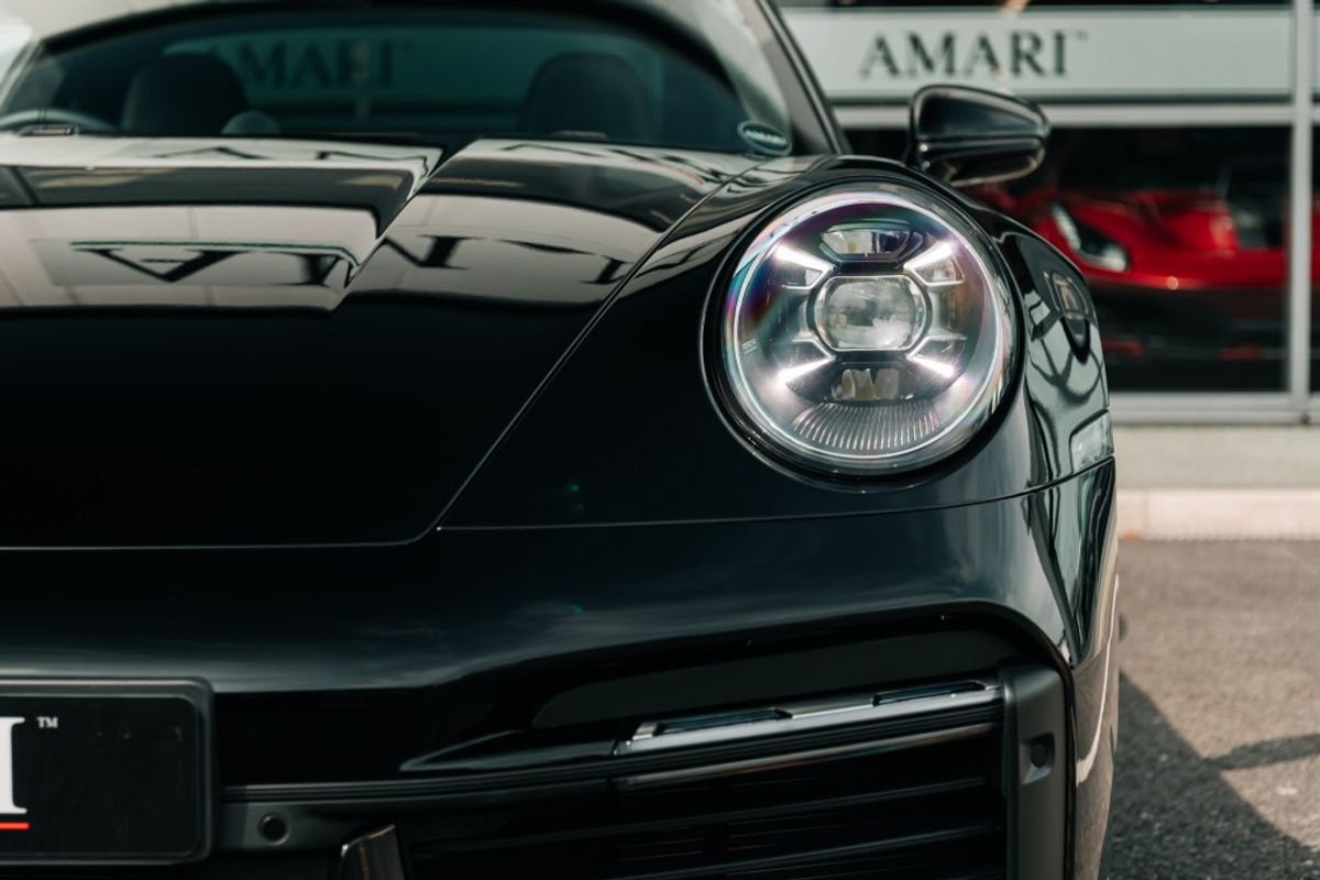 PORSCHE 911 COUPE 3.7 TURBO S PDK 2DR SEMI AUTOMATIC