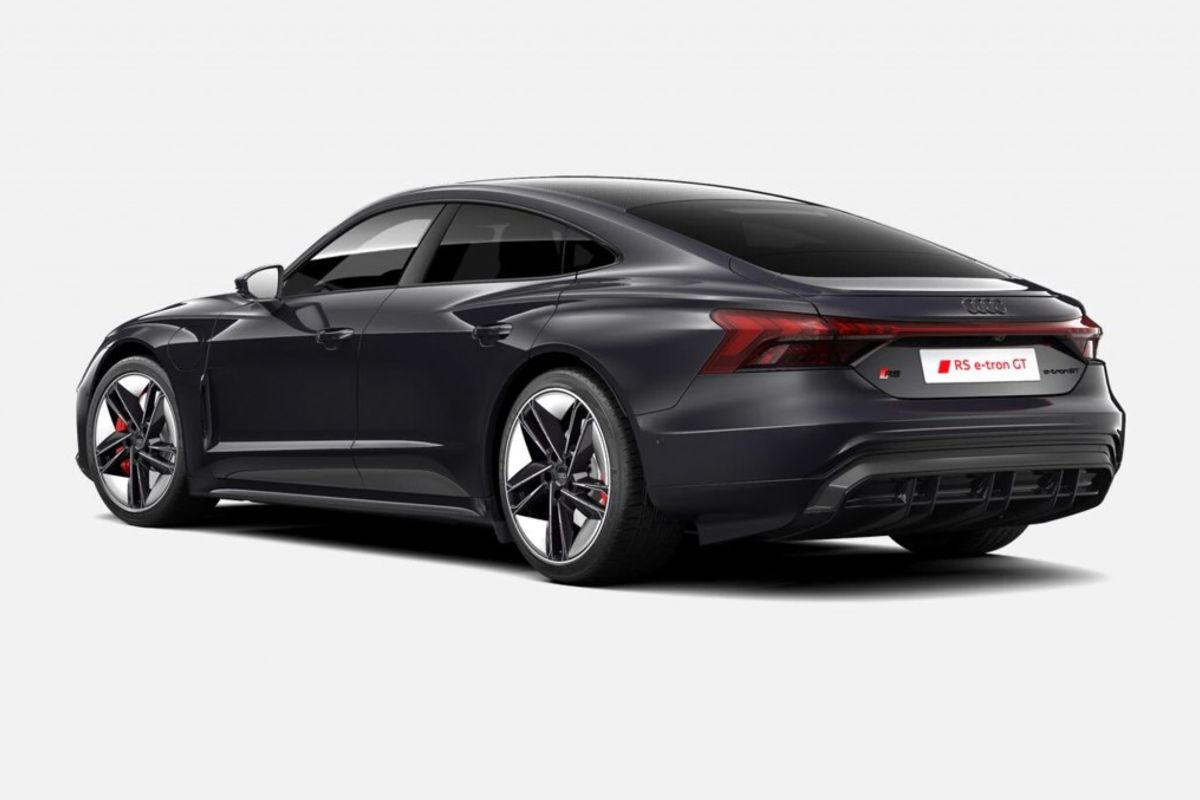 AUDI RS E-TRON GT ELECTRIC COUPE RS GT CARBON VORSPRUNG 4DR AUTOMATIC