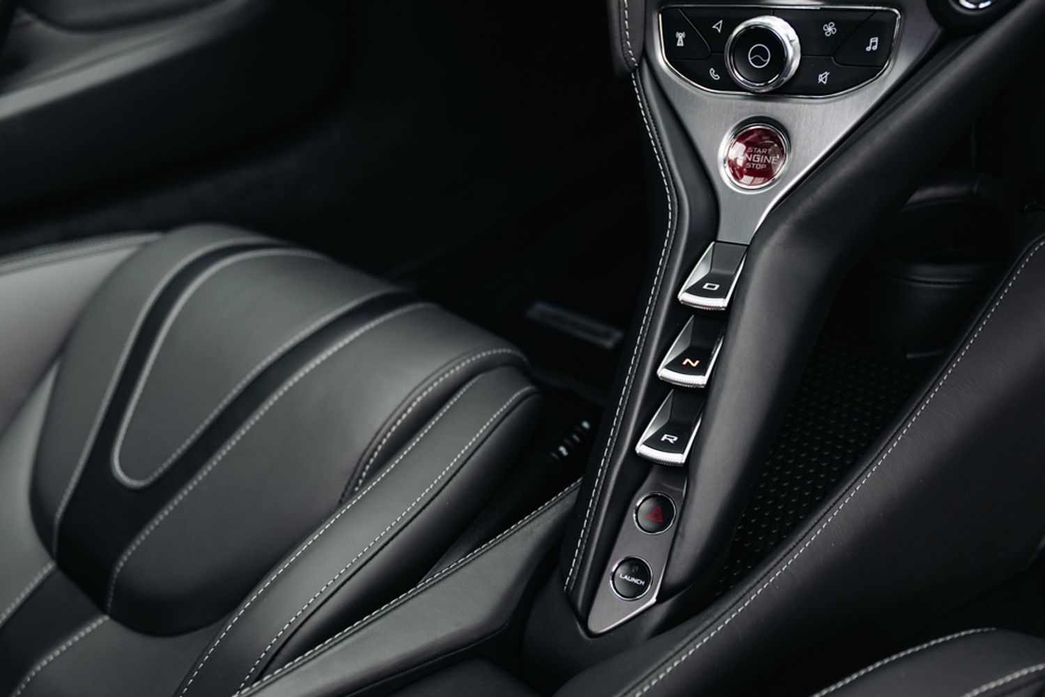 MCLAREN 720S V8 SSG COUPE 4.0 V8 SSG 2DR SEMI AUTOMATIC