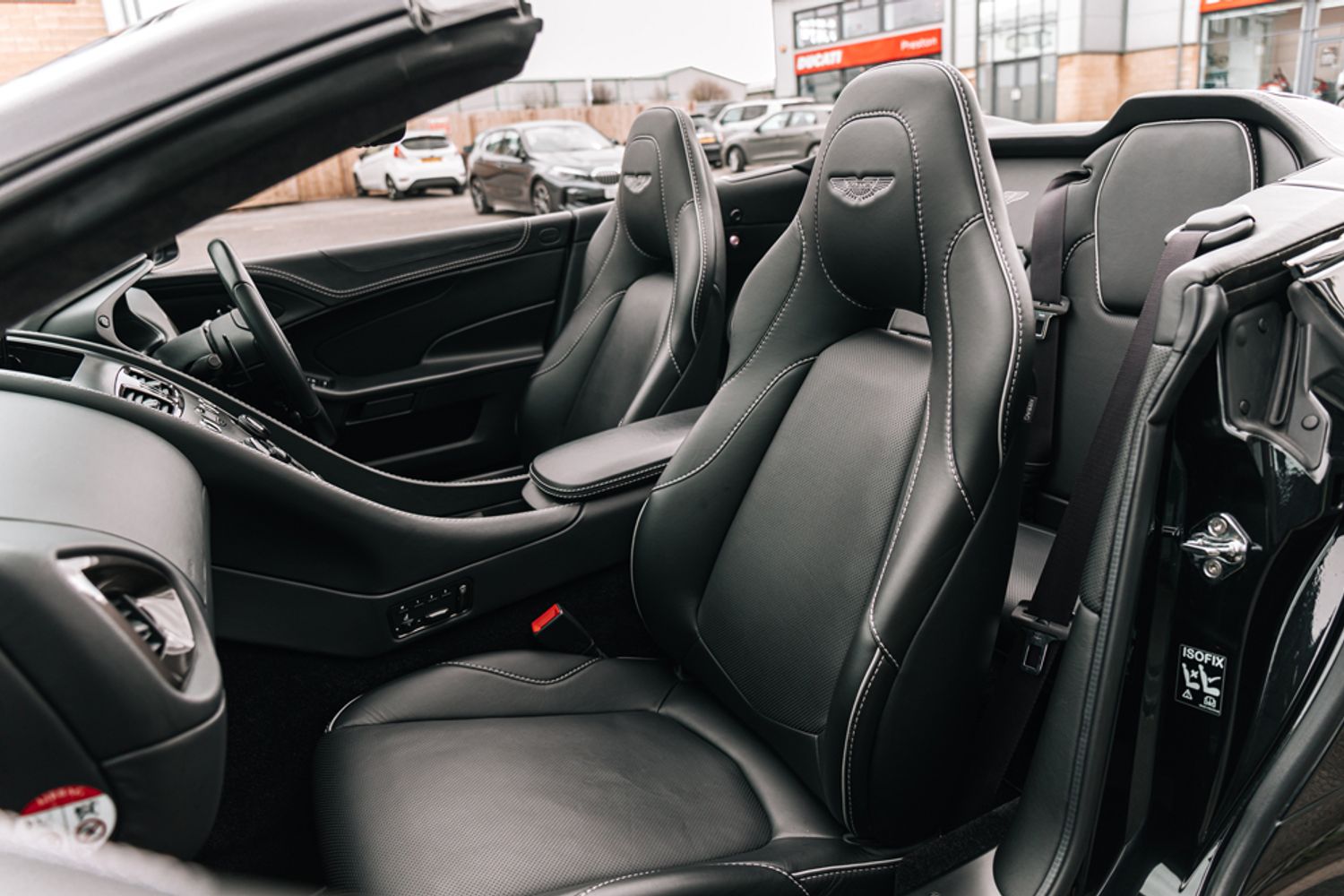 ASTON MARTIN VANQUISH CONVERTIBLE Carbon Black 5.9 V12 2DR AUTOMATIC