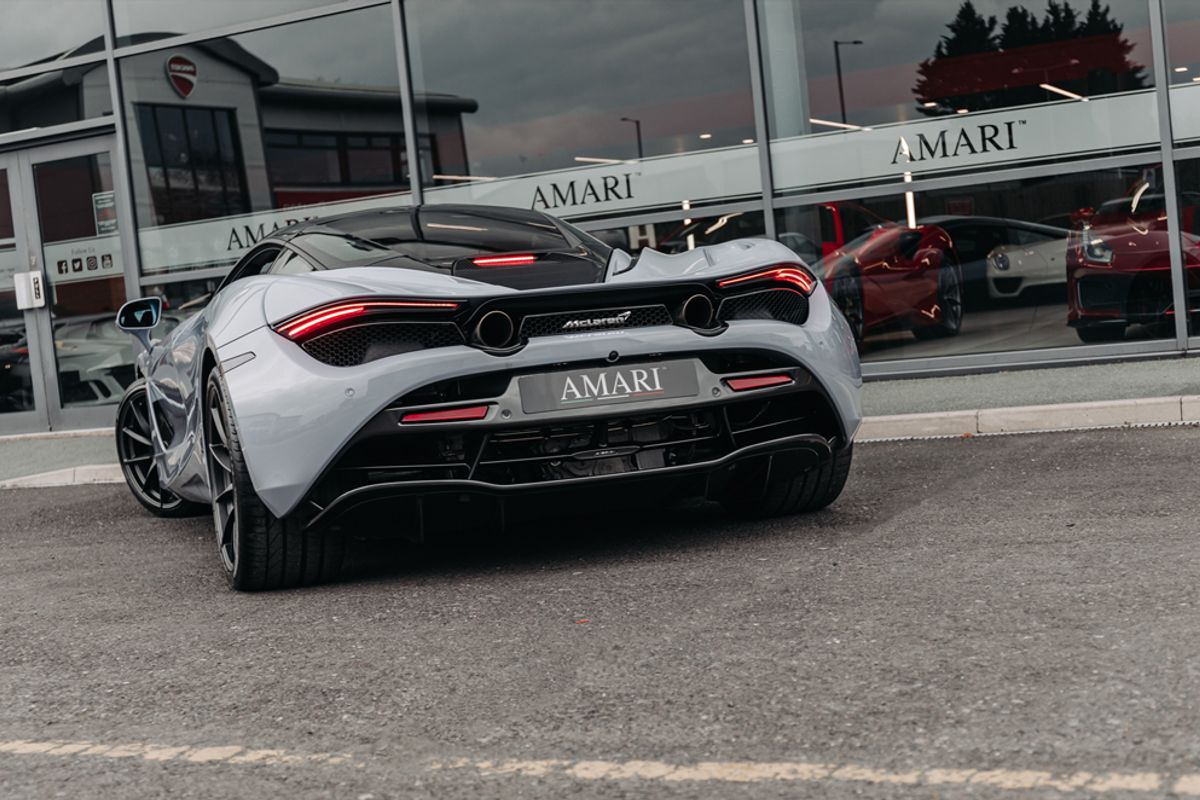MCLAREN 720S V8 SSG COUPE 4.0 V8 SSG 2DR SEMI AUTOMATIC