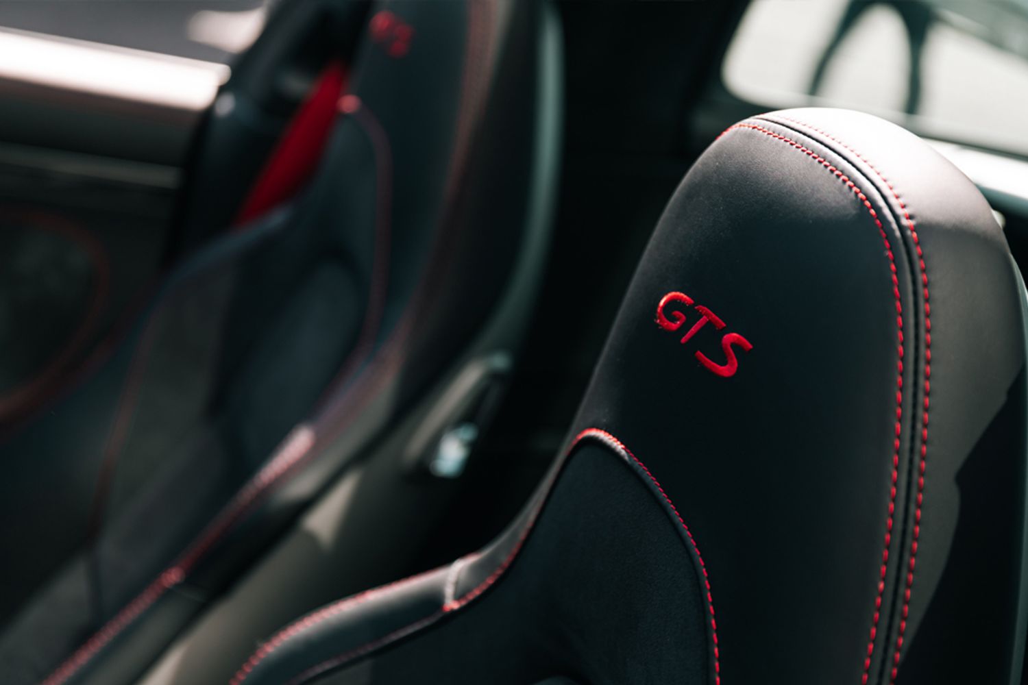 PORSCHE 911 CONVERTIBLE 3.0 TARGA 4 GTS PDK 2DR SEMI AUTOMATIC