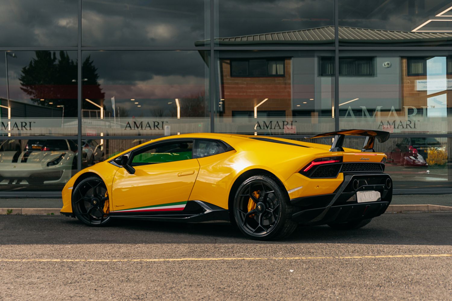 LAMBORGHINI HURACAN LP 640-4 PERFORMANTE COUPE 5.2 LP 640-4 PERFORMANTE 2DR SEMI AUTOMATIC