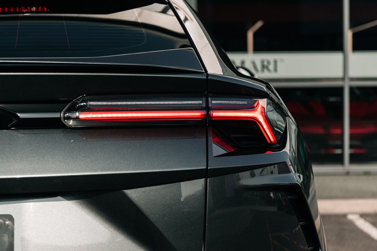 LAMBORGHINI URUS ESTATE 4.0 V8 5DR AUTOMATIC