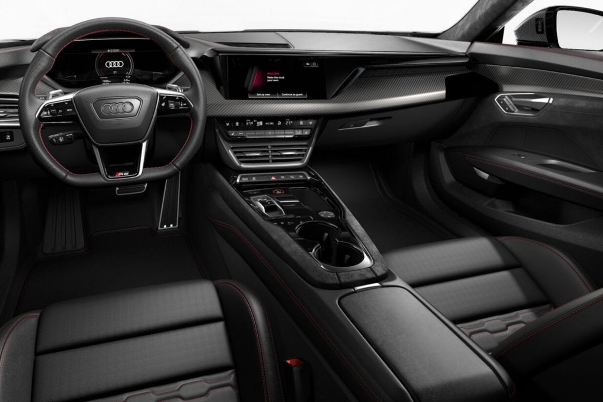 AUDI RS E-TRON GT ELECTRIC COUPE RS GT CARBON VORSPRUNG 4DR AUTOMATIC
