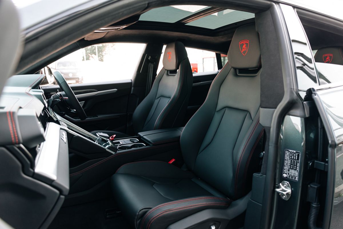 LAMBORGHINI URUS ESTATE 4.0 V8 5DR AUTOMATIC