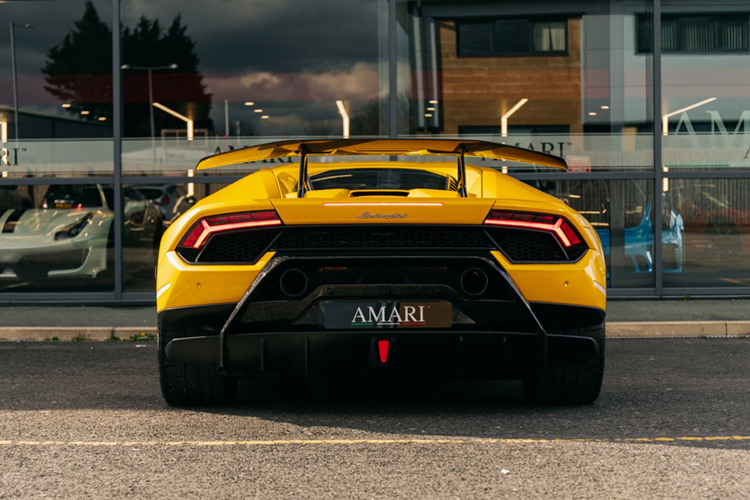 LAMBORGHINI HURACAN LP 640-4 PERFORMANTE COUPE 5.2 LP 640-4 PERFORMANTE 2DR SEMI AUTOMATIC