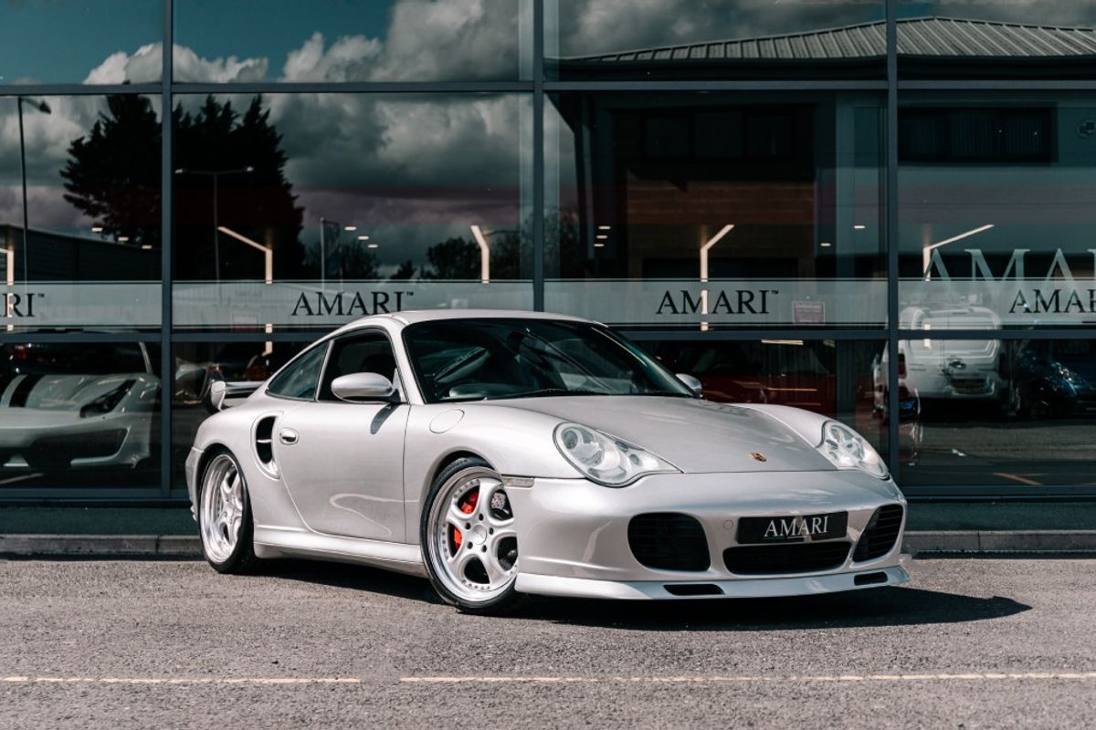 PORSCHE 911 COUPE 3.6 TURBO 2DR