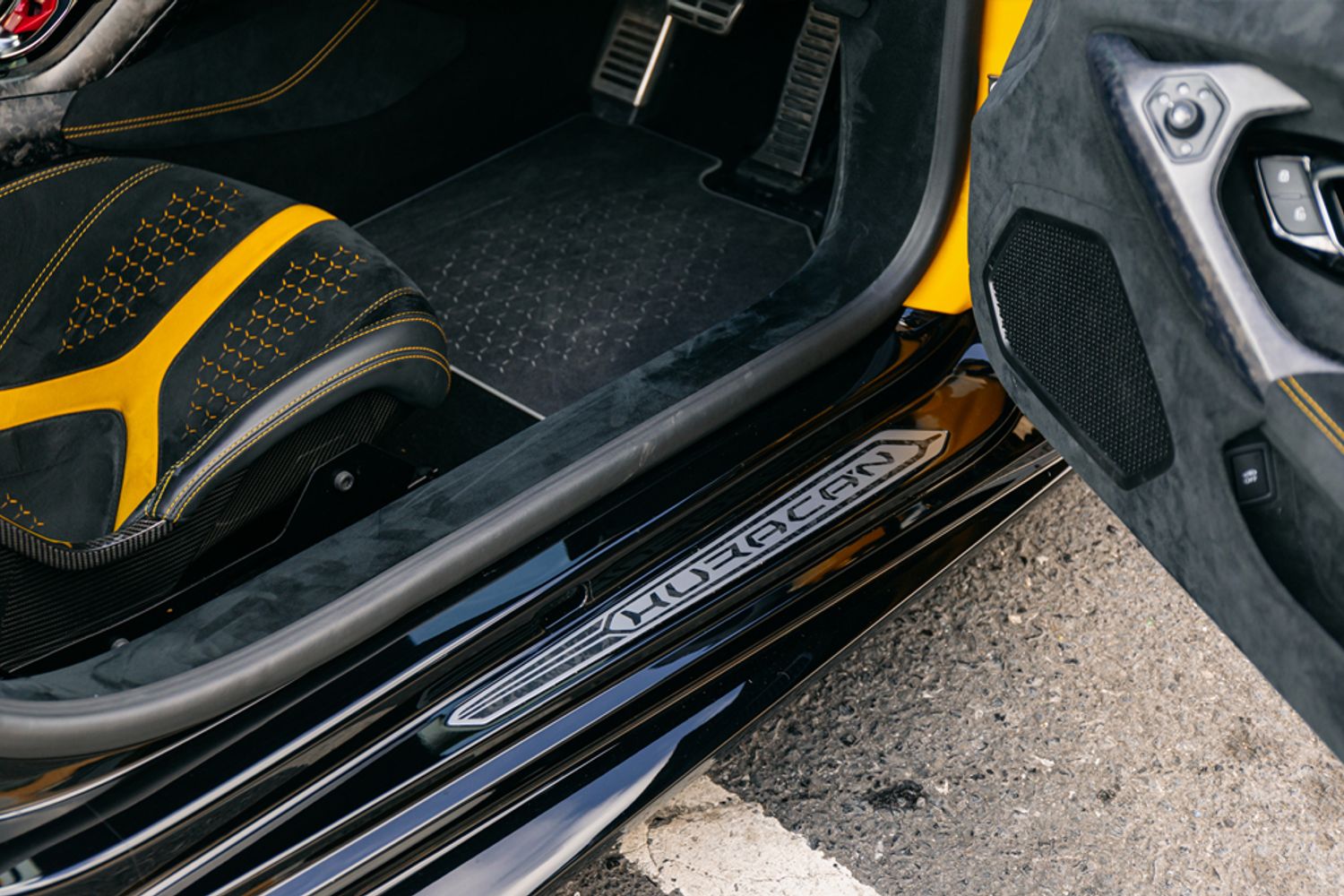 LAMBORGHINI HURACAN LP 640-4 PERFORMANTE COUPE 5.2 LP 640-4 PERFORMANTE 2DR SEMI AUTOMATIC