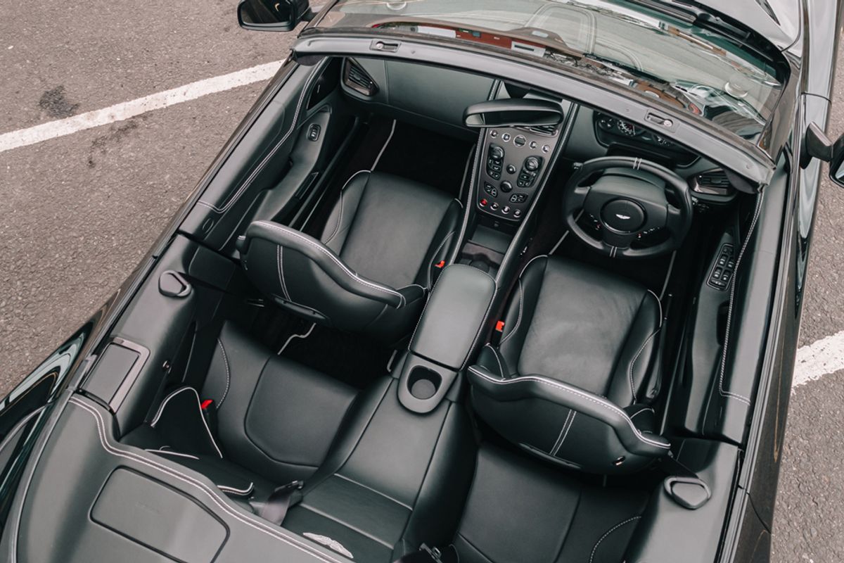 ASTON MARTIN VANQUISH CONVERTIBLE Carbon Black 5.9 V12 2DR AUTOMATIC