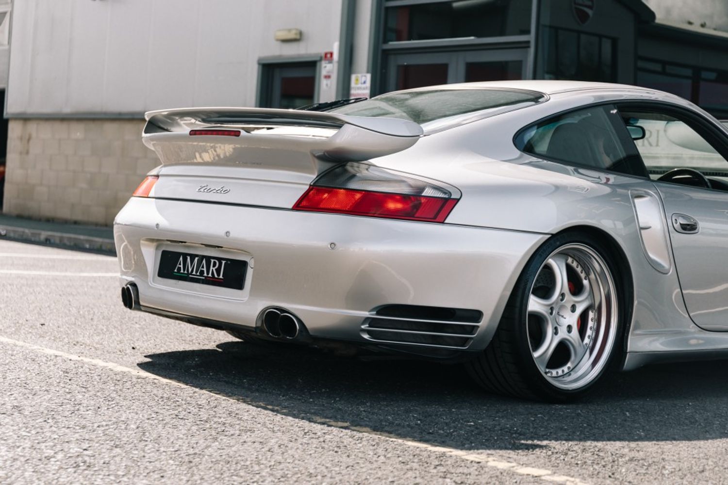 PORSCHE 911 COUPE 3.6 TURBO 2DR