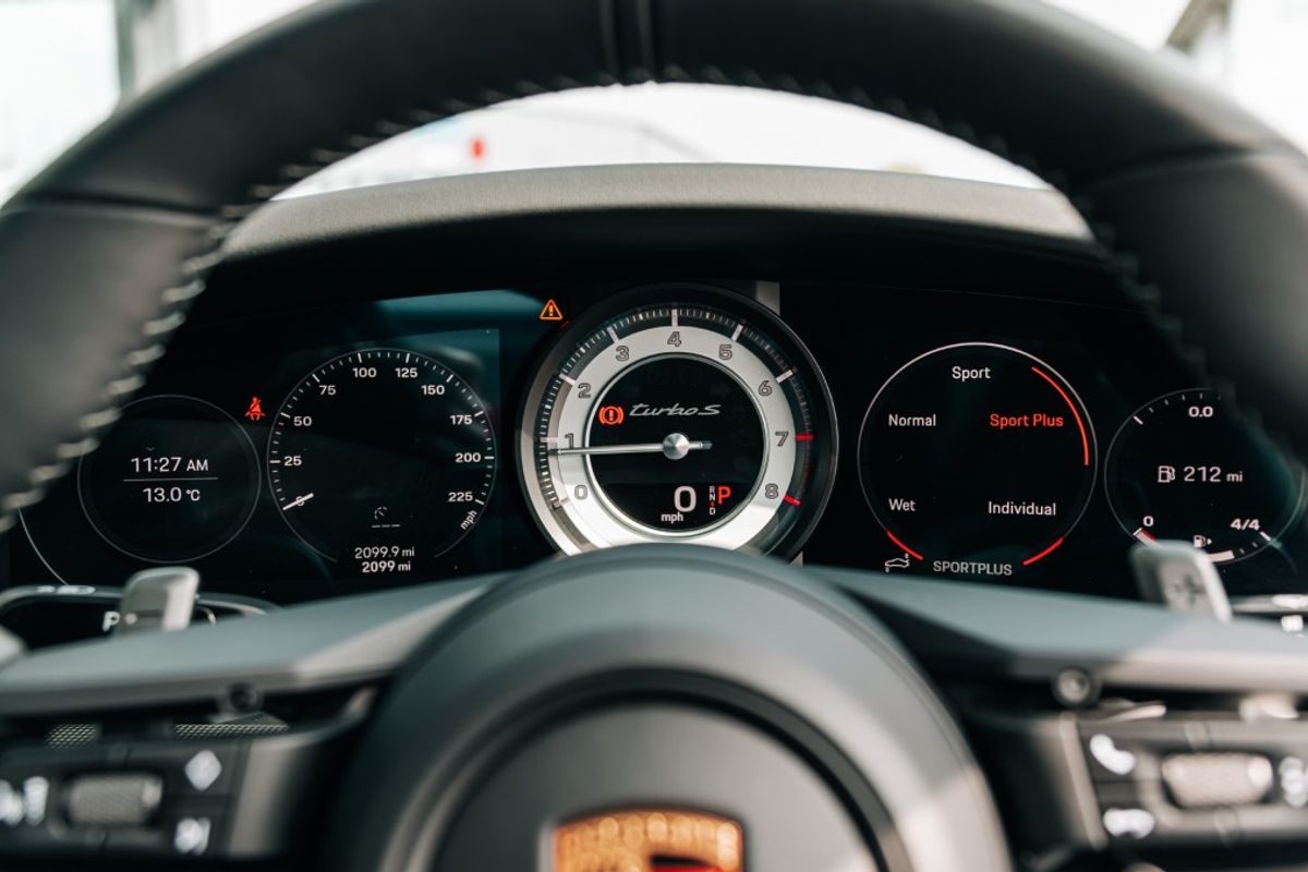 PORSCHE 911 COUPE 3.7 TURBO S PDK 2DR SEMI AUTOMATIC