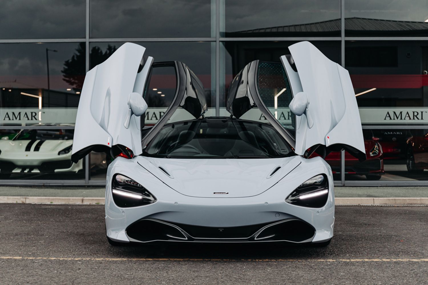 MCLAREN 720S V8 SSG COUPE 4.0 V8 SSG 2DR SEMI AUTOMATIC