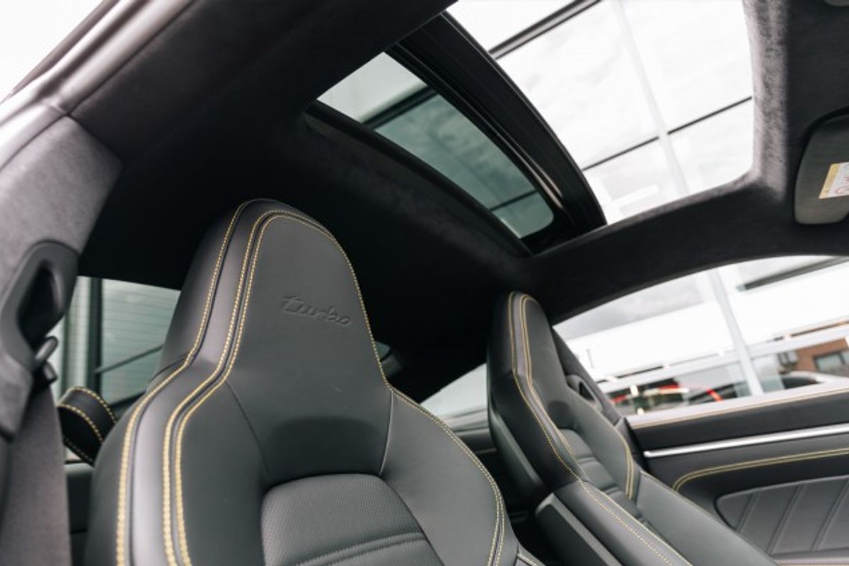 PORSCHE 911 TURBO PDK COUPE 3.7 TURBO PDK 2DR SEMI AUTOMATIC