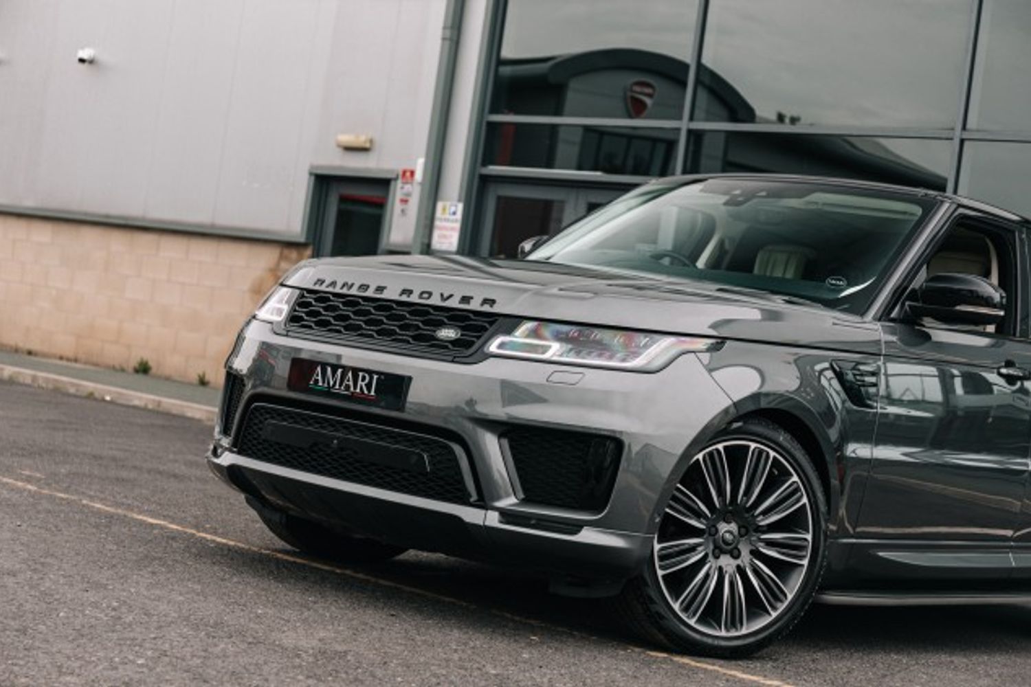 LAND ROVER RANGE ROVER SPORT DIESEL ESTATE 3.0 SDV6 AUTOBIOGRAPHY DYNAMIC 5DR AUTOMATIC