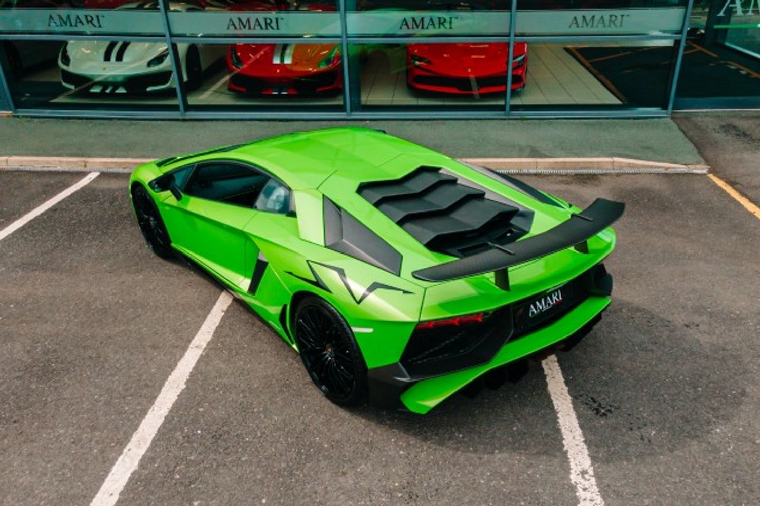 LAMBORGHINI AVENTADOR COUPE 6.5 LP 750-4 SUPERVELOCE 2DR SEMI AUTOMATIC