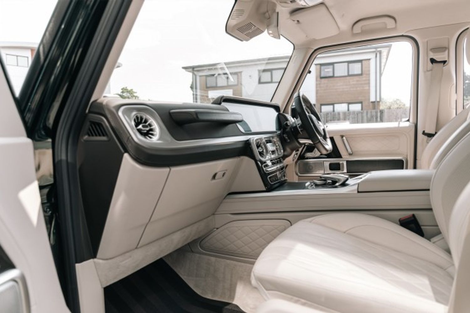 MERCEDES-BENZ G CLASS ESTATE 4.0 AMG G 63 4MATIC 5DR AUTOMATIC