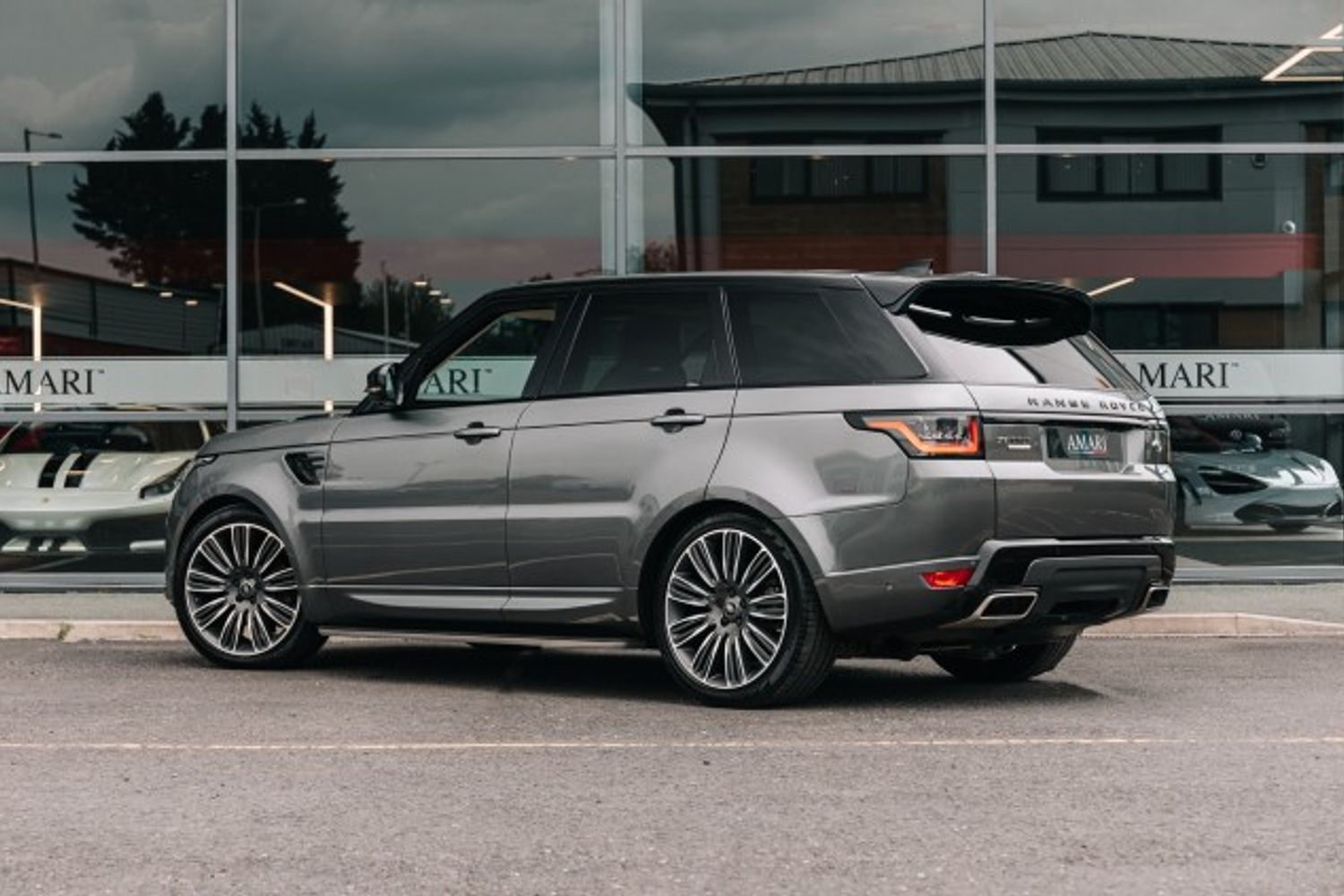 LAND ROVER RANGE ROVER SPORT DIESEL ESTATE 3.0 SDV6 AUTOBIOGRAPHY DYNAMIC 5DR AUTOMATIC