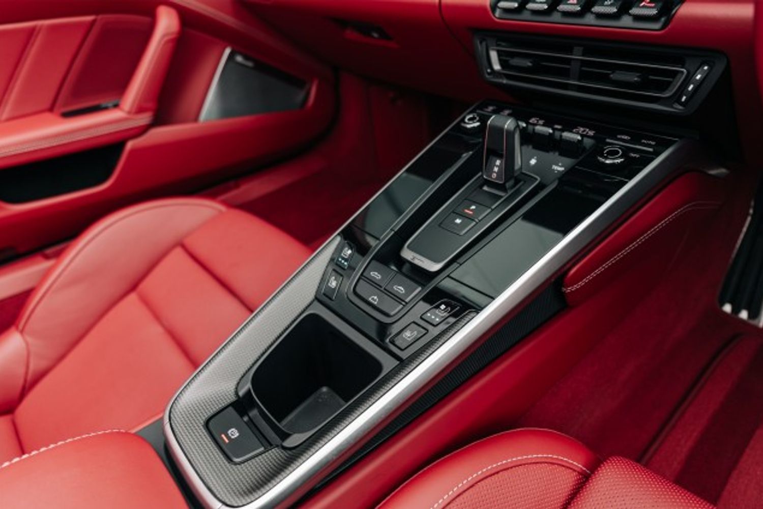 Porsche 911 992 Turbo S PDK