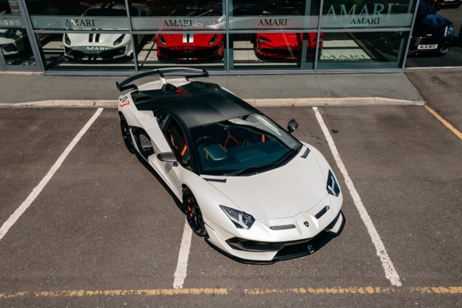 LAMBORGHINI AVENTADOR COUPE 6.5 LP 770-4 SVJ 2DR SEMI AUTOMATIC