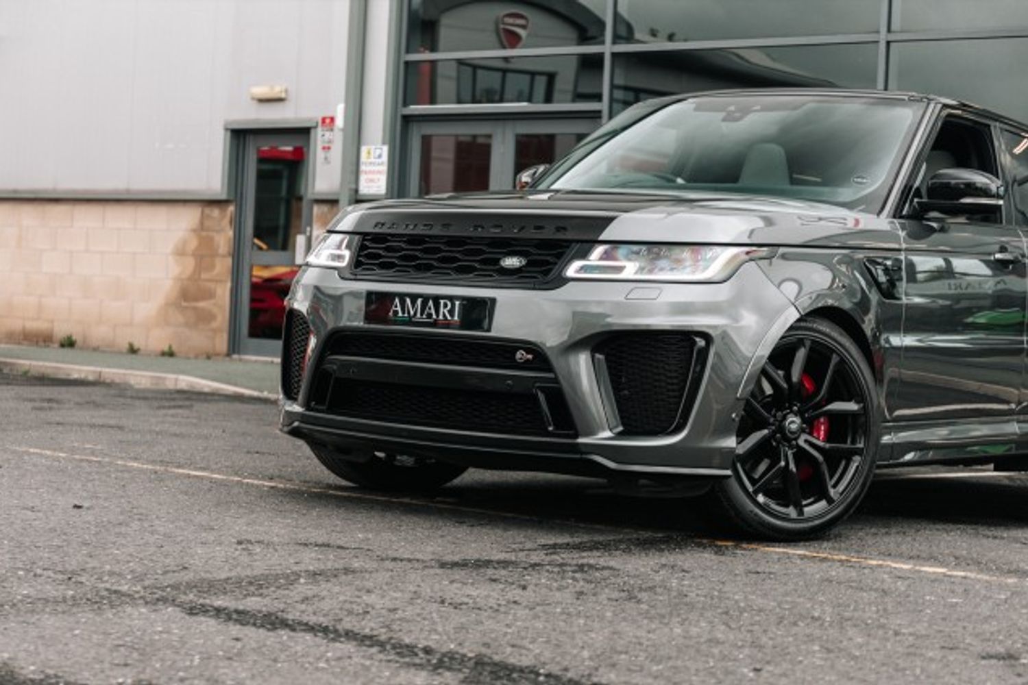 LAND ROVER RANGE ROVER SPORT SVR ESTATE 5.0 SVR 5DR AUTOMATIC