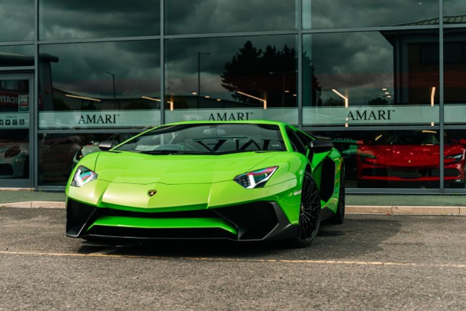LAMBORGHINI AVENTADOR COUPE 6.5 LP 750-4 SUPERVELOCE 2DR SEMI AUTOMATIC