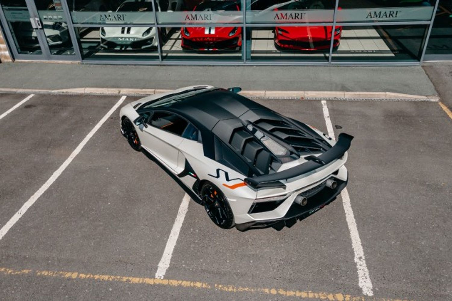 LAMBORGHINI AVENTADOR COUPE 6.5 LP 770-4 SVJ 2DR SEMI AUTOMATIC