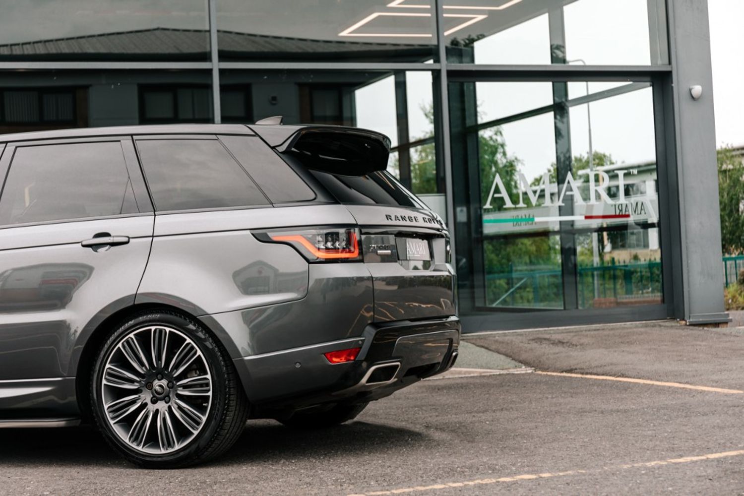 LAND ROVER RANGE ROVER SPORT DIESEL ESTATE 3.0 SDV6 AUTOBIOGRAPHY DYNAMIC 5DR AUTOMATIC