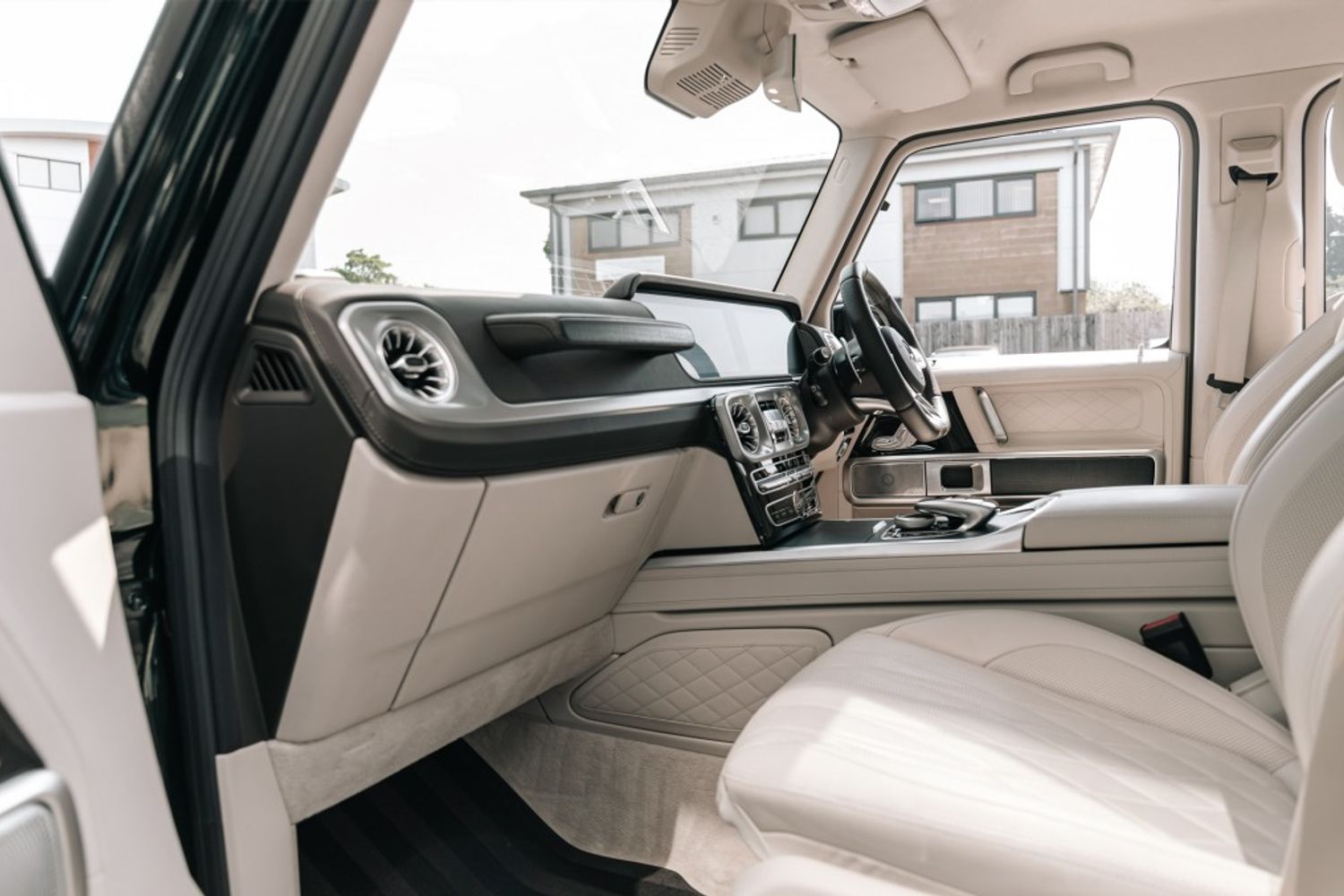 MERCEDES-BENZ G CLASS ESTATE 4.0 AMG G 63 4MATIC 5DR AUTOMATIC