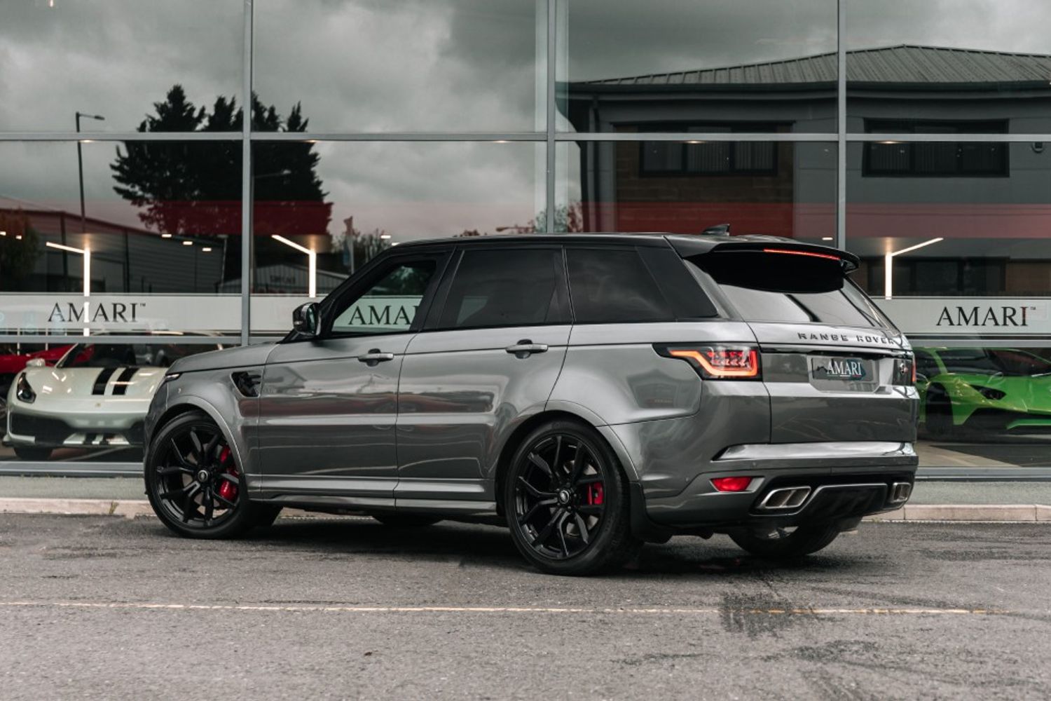 LAND ROVER RANGE ROVER SPORT SVR ESTATE 5.0 SVR 5DR AUTOMATIC