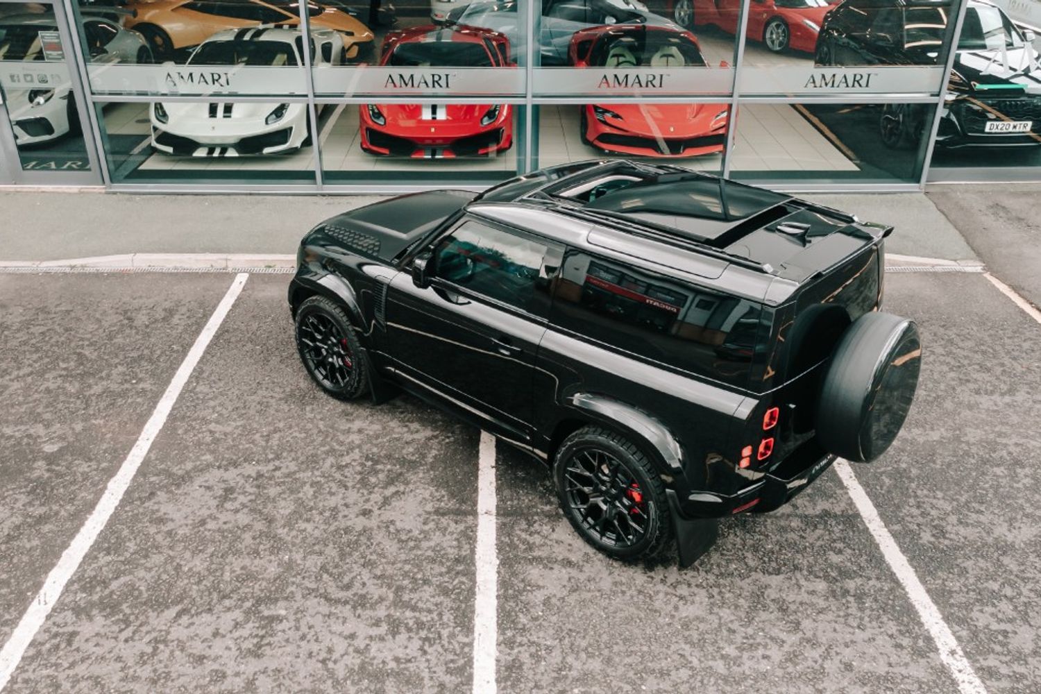 LAND ROVER DEFENDER ESTATE 2.0 HSE 5DR AUTOMATIC