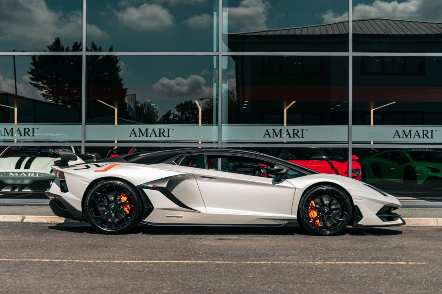 LAMBORGHINI AVENTADOR COUPE 6.5 LP 770-4 SVJ 2DR SEMI AUTOMATIC