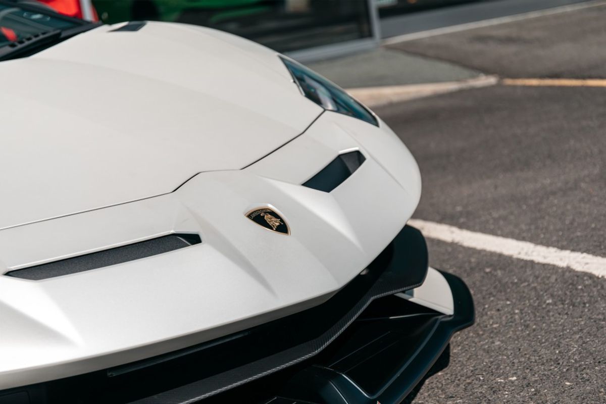 LAMBORGHINI AVENTADOR COUPE 6.5 LP 770-4 SVJ 2DR SEMI AUTOMATIC