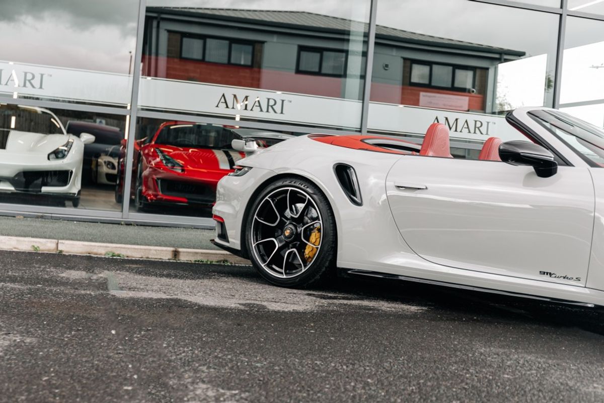 Porsche 911 992 Turbo S PDK
