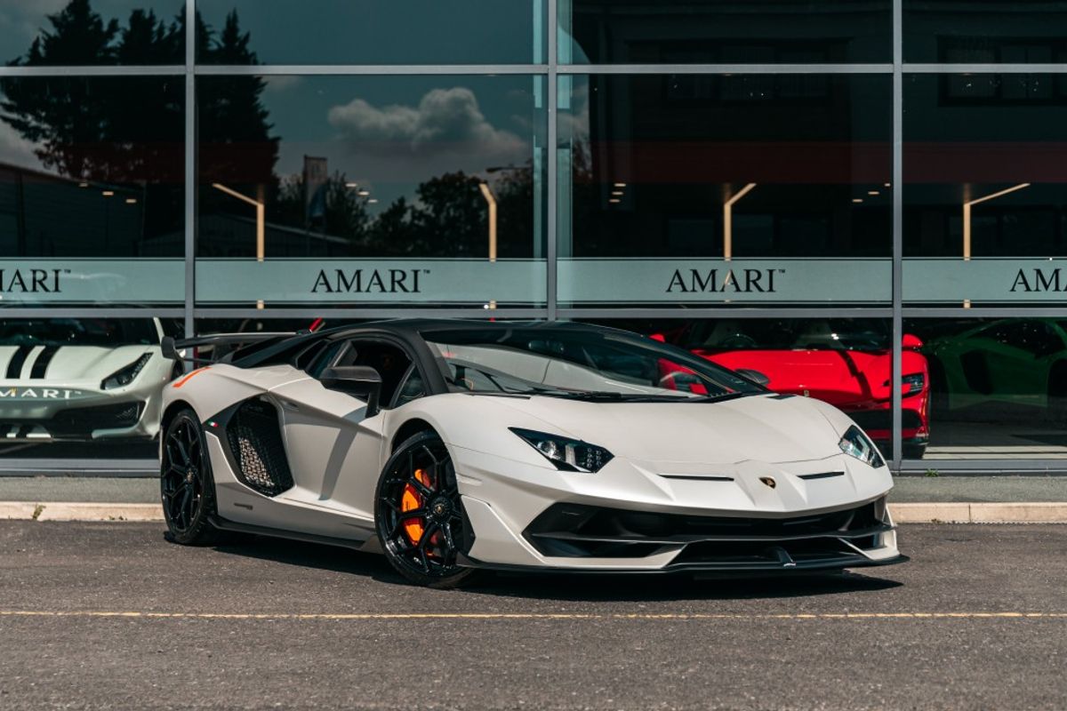 LAMBORGHINI AVENTADOR COUPE 6.5 LP 770-4 SVJ 2DR SEMI AUTOMATIC