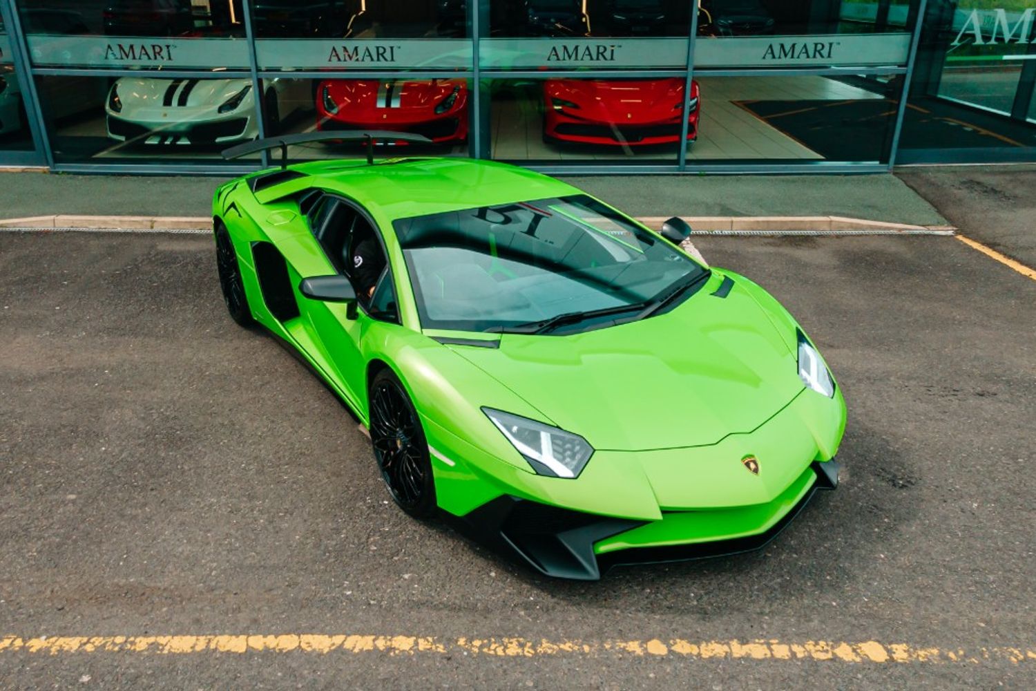 LAMBORGHINI AVENTADOR COUPE 6.5 LP 750-4 SUPERVELOCE 2DR SEMI AUTOMATIC