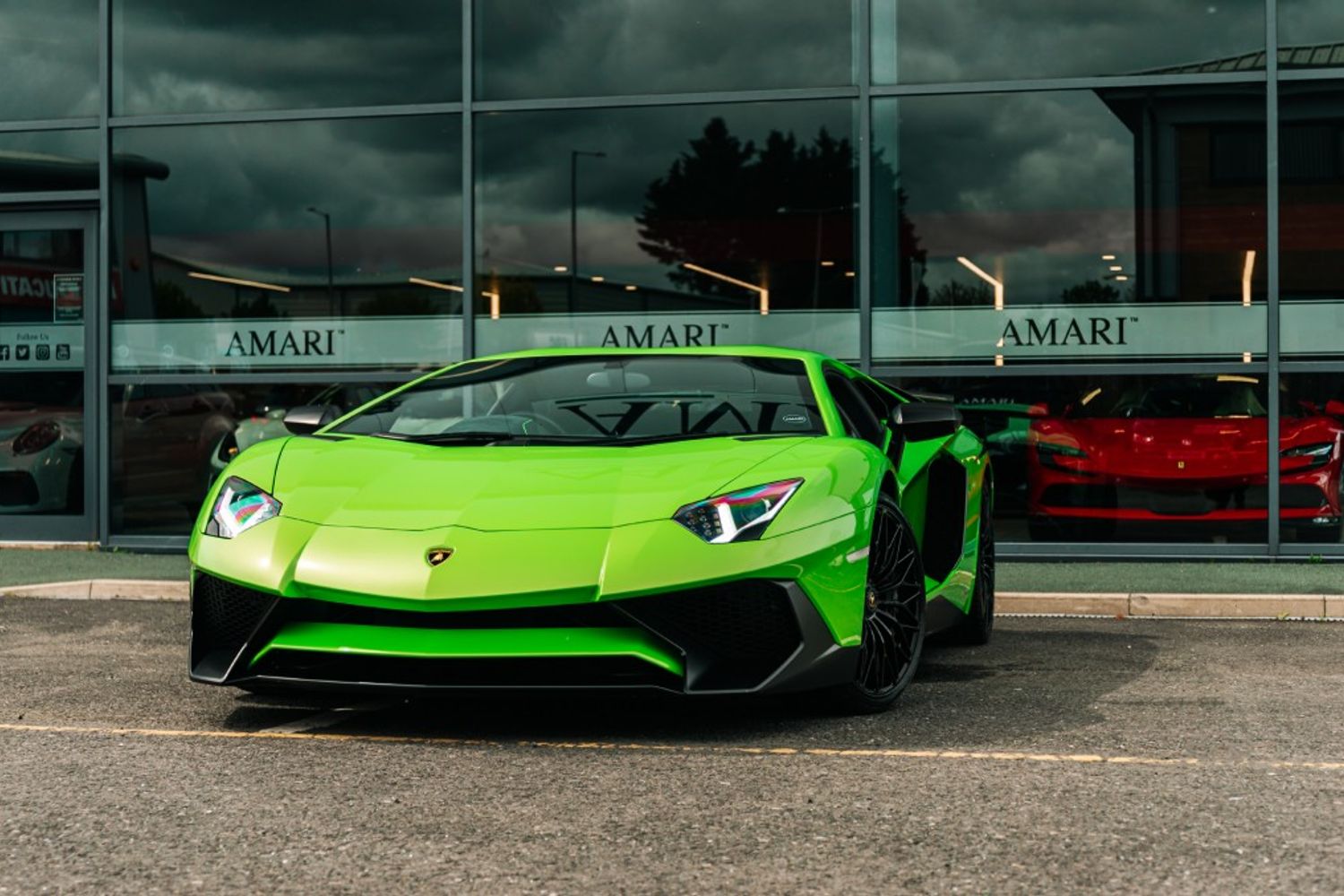 LAMBORGHINI AVENTADOR COUPE 6.5 LP 750-4 SUPERVELOCE 2DR SEMI AUTOMATIC