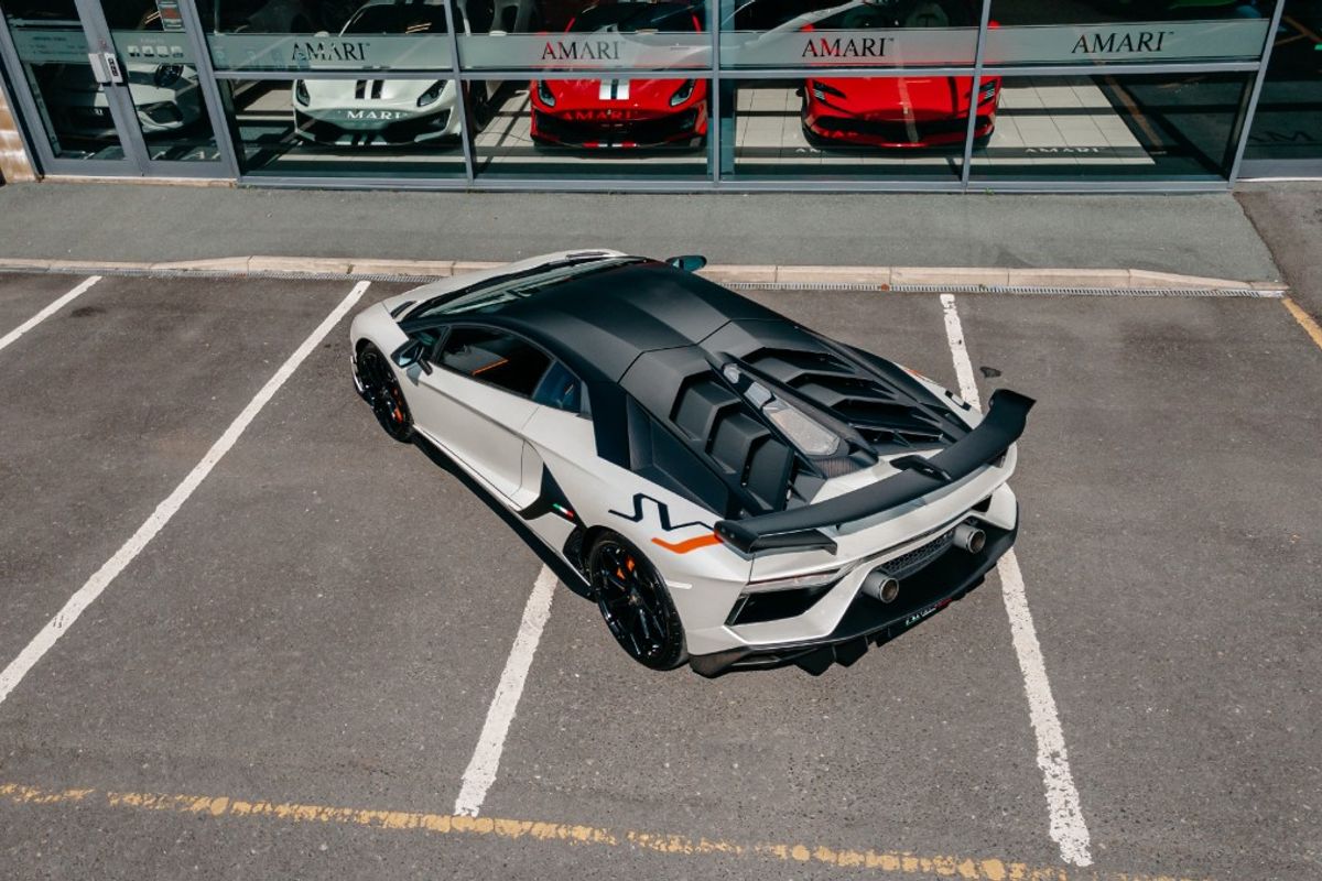 LAMBORGHINI AVENTADOR COUPE 6.5 LP 770-4 SVJ 2DR SEMI AUTOMATIC