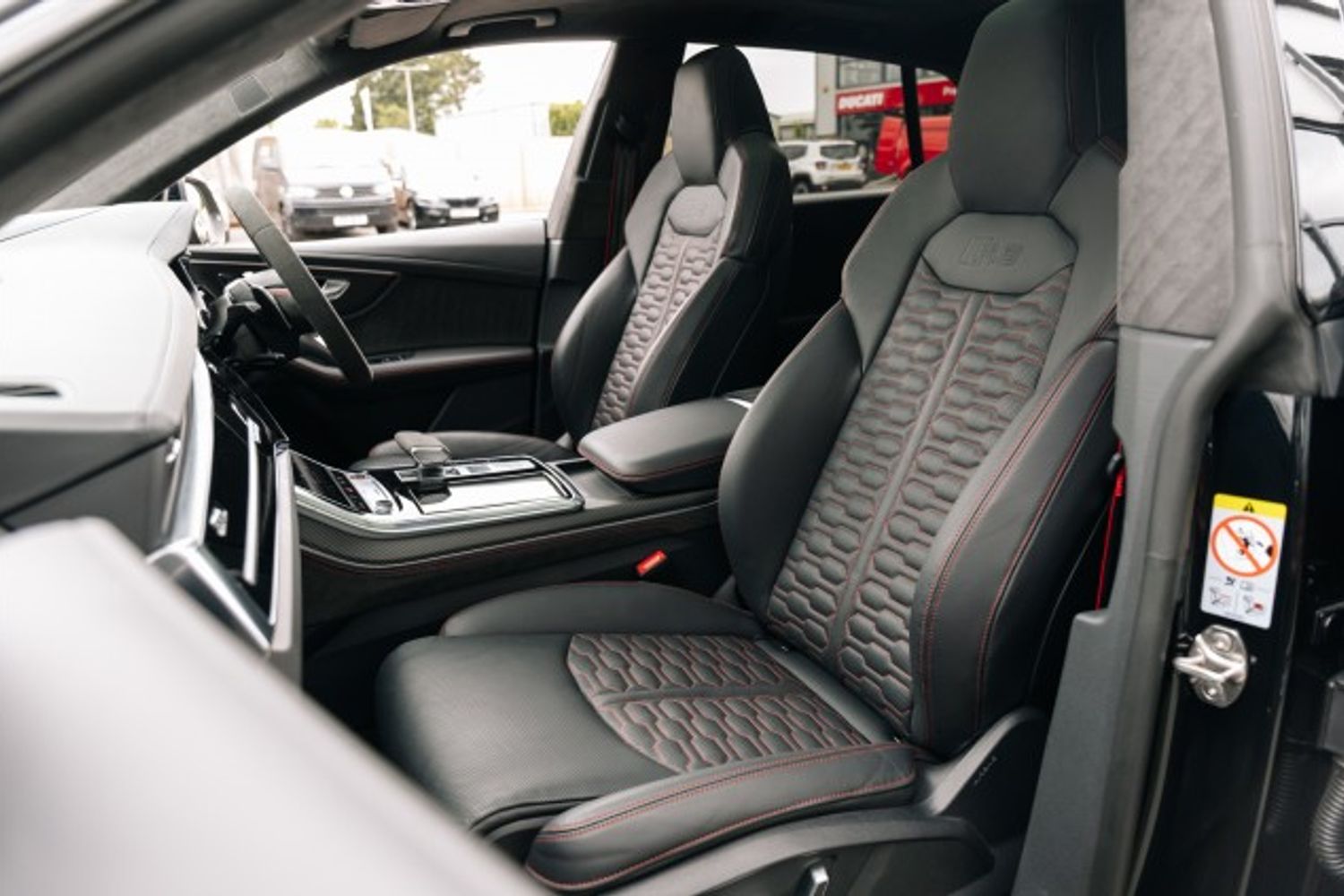 AUDI Q8 RS TFSI QUATTRO VORSPRUNG ESTATE 4.0 RS TFSI QUATTRO VORSPRUNG 5DR AUTOMATIC