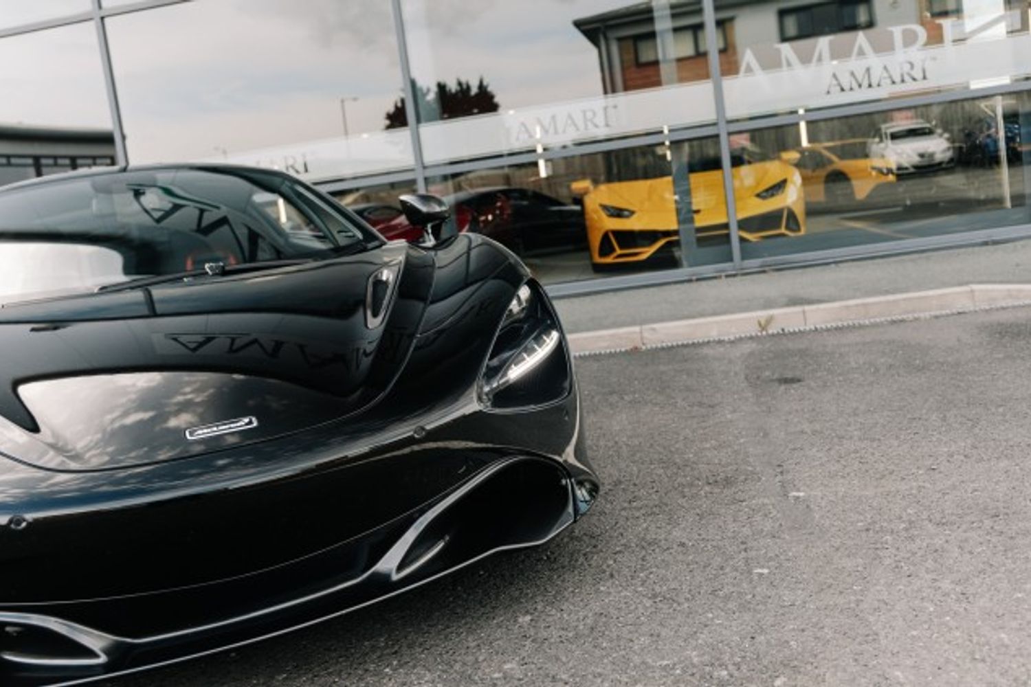 MCLAREN 720S V8 SSG COUPE 4.0 V8 SSG 2DR SEMI AUTOMATIC