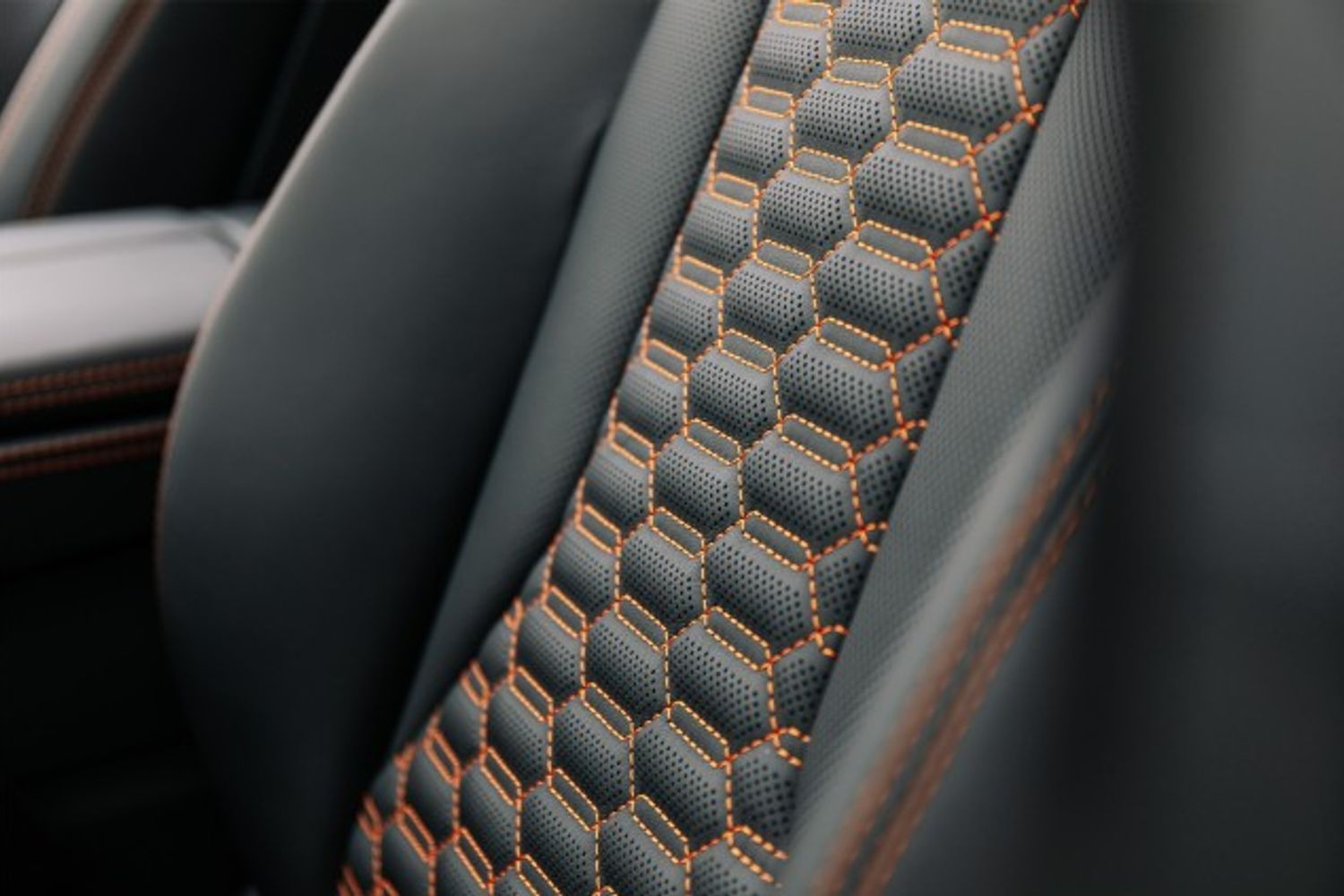 LAMBORGHINI URUS ESTATE 4.0 V8 5DR AUTOMATIC