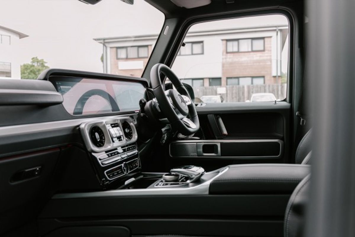 MERCEDES-BENZ G-CLASS G 400 D 4MATIC AMG LINE PREMIUM DIESEL ESTATE 2.9 G 400 D 4MATIC AMG LINE PREMIUM 5DR AUTOMATIC