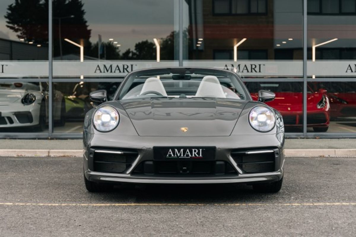 PORSCHE 911 CONVERTIBLE 3.0 CARRERA 4 PDK 2DR AUTOMATIC