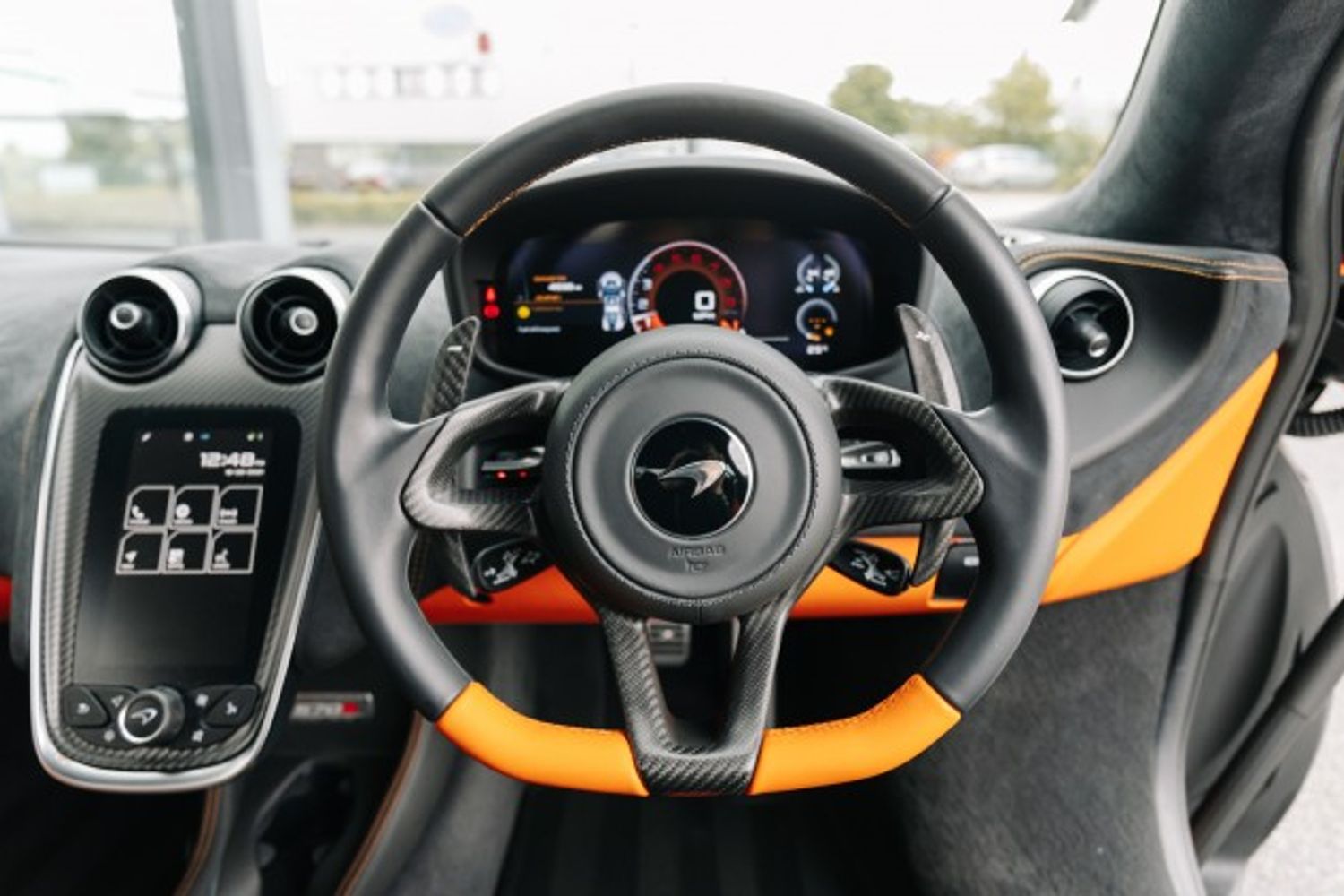 MCLAREN 570 COUPE 3.8 V8 SSG 2DR SEMI AUTOMATIC