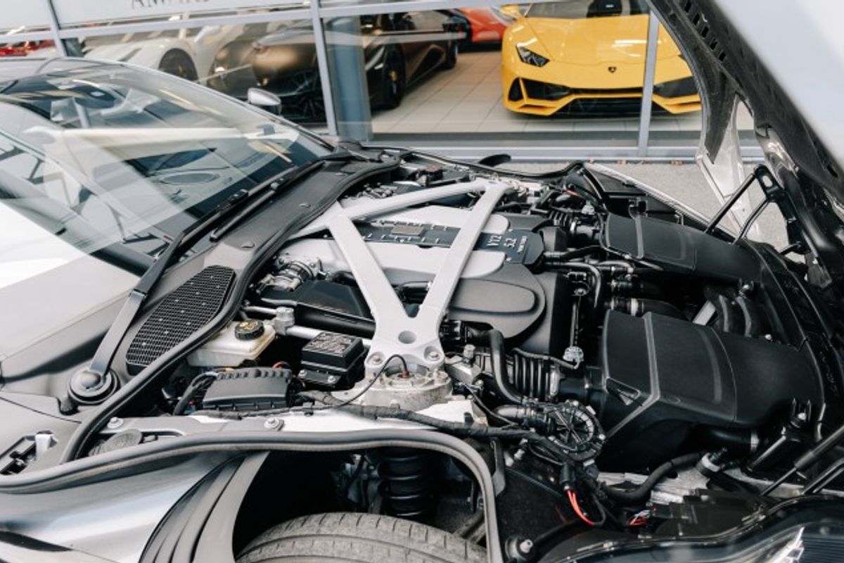 ASTON MARTIN DB11 COUPE 5.2 V12 2DR AUTOMATIC